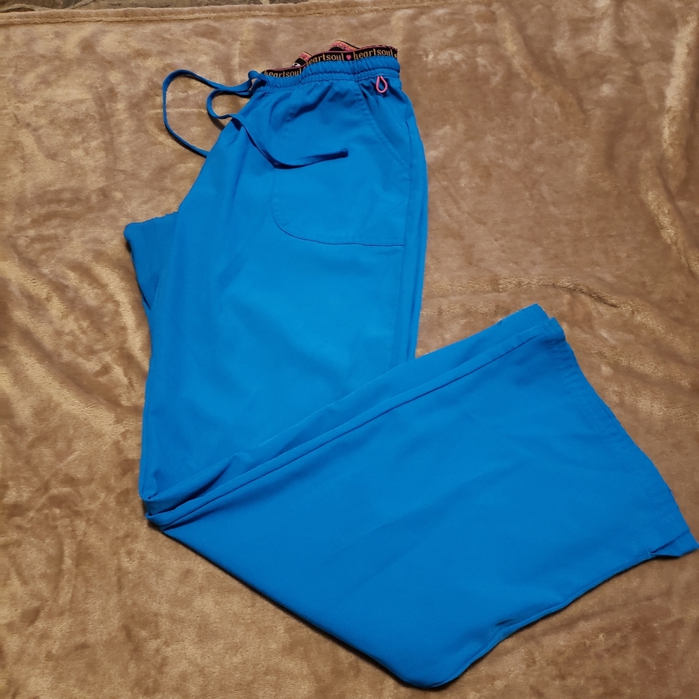 HeartSoul scrub set